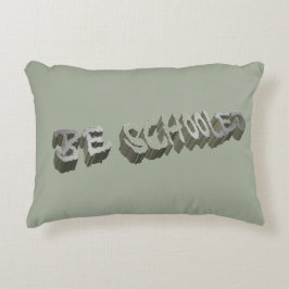 B. Skolad-Grått-White Prydnadskudde