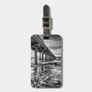 B&W-brygga i gryningen, Kalifornien Bagagebricka