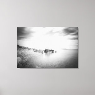 B&W lång exponering för en strand i Rabac, Kroatie Canvastryck
