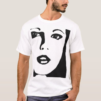 BABE I SVART T-SHIRT