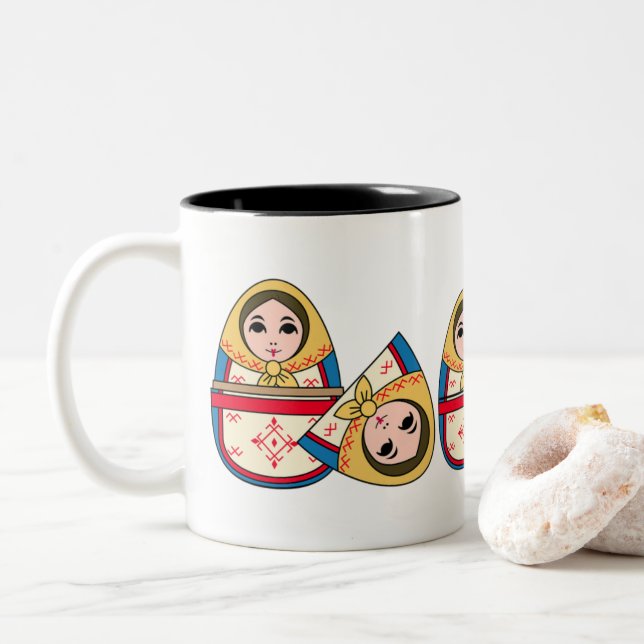 Babushka Ukrainska kapslingen Dolls Coffee Mugg (Med munk)
