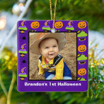 Baby 1st Halloween Photo Cute Lila Anpassningsbar Julgransprydnad Keramik<br><div class="desc">Denna förtjusande baby först Halloween-prydnad är perfekt för nya föräldrar som kärlek oktober. Den här söt lilan Halloween baby 1:a prydnadsföremål har en leende Jack O'Lantern,  en spooky svart spider och två olika delikata muffinsar med häxans hattar på ovansidan för att ge bus eller godis glädje.</div>