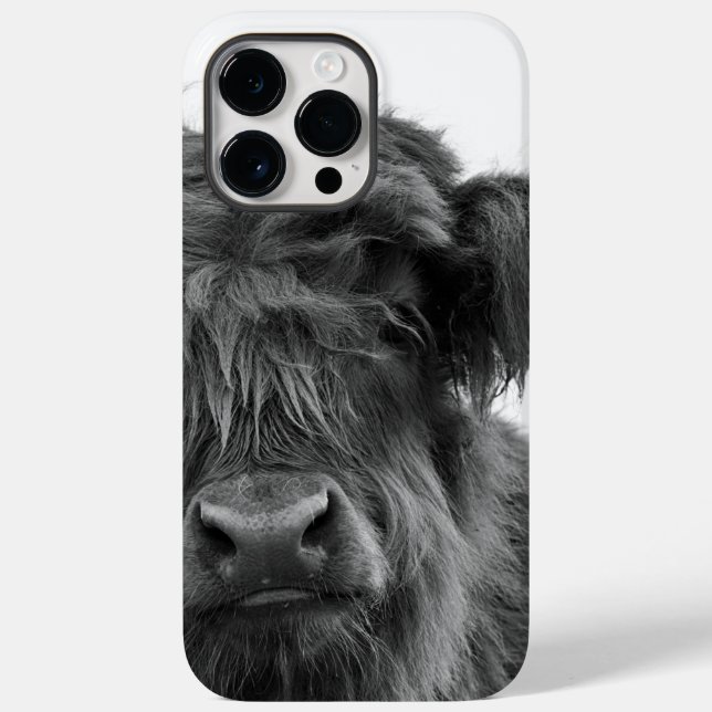 Baby animal highland cow portrait b/w phone case (Baksida)