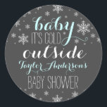 Baby är Kallet utanför - pojkbabyskårens fästmärke Runt Klistermärke<br><div class="desc">Matchande produkter i Lilla Bayleigh-affären! Finns även i Rosa!</div>