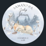 Baby är kallet utanför Winter Baby Shower Runt Klistermärke<br><div class="desc">Baby är kallet utanför Winter Wood Baby Shower</div>
