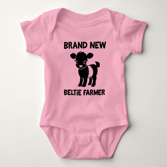 Baby Beltie Farmer Belted Galloway Cow New to Herd T Shirt (Framsida)