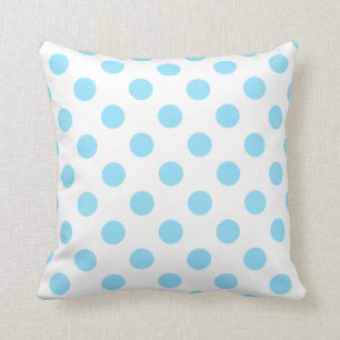 Baby blue och vita polka dots kudde