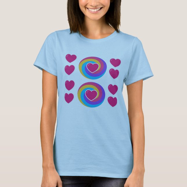Baby blue T-Shirt med hearter och Rainbow Färg (Framsida)