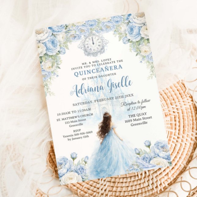 Baby Blue Vit Blommig Cinderella Quinceanera 15 Inbjudningar (Skapare uppladdad)