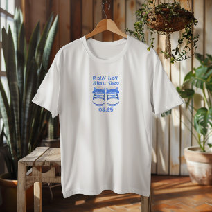 Baby Booties Annonserings namn datum T-Shirt