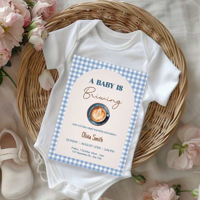 Baby brygger kaffe Baby Shower Blå Gingham  Inbjudningar (Skapare uppladdad)