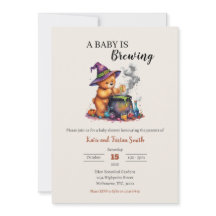 Baby bryter Halloween-Nallen och Cauldron