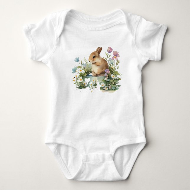 Baby Bunny Rabbit i Flower Pot T Shirt (Framsida)