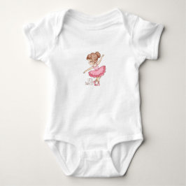 baby dans t shirt