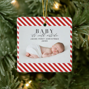 baby dess kall utanför röda och vita babyn först julgransprydnad keramik