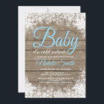 Baby dess Kall utanför vintersnöslussbältesskudde  Inbjudningar<br><div class="desc">Baby: Kallet utanför Winter Snowflake Baby Shower-inbjudan. Bjud in pojkbabyskor. Blå. Winter Helgdag Baby Shower Inbjudan. Vit Snöflingor. Rustic Wood Background. Land Vintage Retro Barn. Om du vill göra ytterligare anpassningar klickar du på knappen "Anpassa" och användor verktyg som är utformat för att ändra mallen.</div>