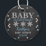 Baby Det är Kall utanför Boys Winter Baby Shower Gåvor Etiketter<br><div class="desc">Fira i stil med dessa söta och mycket trendig babydusch. Den här utformningen är enkel att anpassa med din speciella händelsetext och dina gäster blir glada när de ser dessa fantastiska märkre.</div>