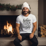 Baby Det är Kall utanför vinter T Shirt<br><div class="desc">En handskriven kalligrafi-garanti från stil för vintern,  med snöflingor kring ett ordspråk: baby är det kall utanför." Skaffa en till dig själv och din betydelsefulla andra.</div>