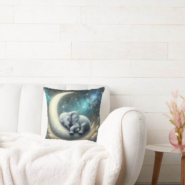 Baby elefant som avlossar på krescent Måne Kudde (Soffa)