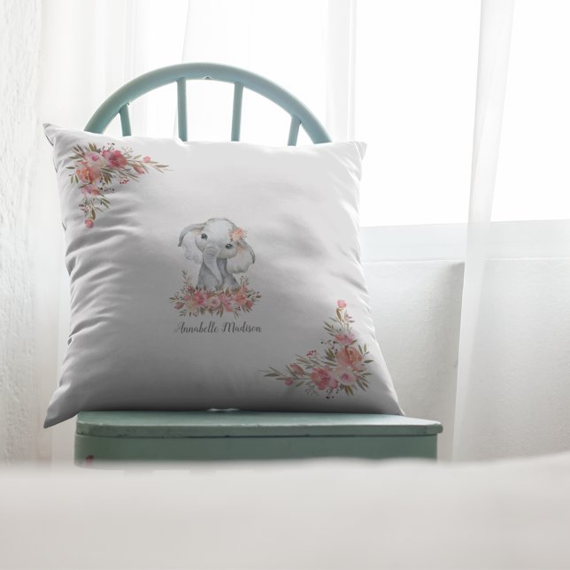 Baby Elephant Boho Chic Watercolor Kudde (Skapare uppladdad)