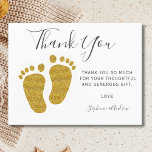Baby Feet Gult Glitter Baby Shower Tack Vykort<br><div class="desc">Det här babyvisaren är ett tackkort som är dekorerat med modern typografi och söt gult glitter baby fötter. Anpassade enkelt med ditt meddelande. Originaldesign © Michele Davies.</div>