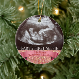 Baby First Selfie (rosa bakgrund) Julgransprydnad Keramik