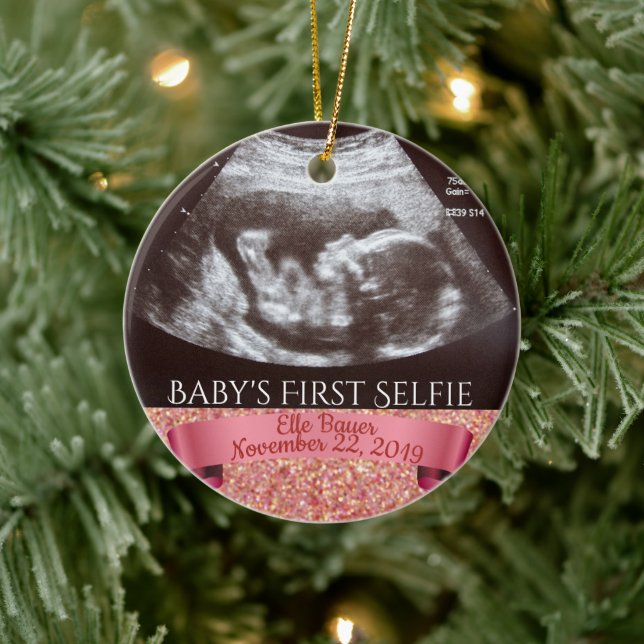 Baby First Selfie (rosa bakgrund) Julgransprydnad Keramik (Träd)