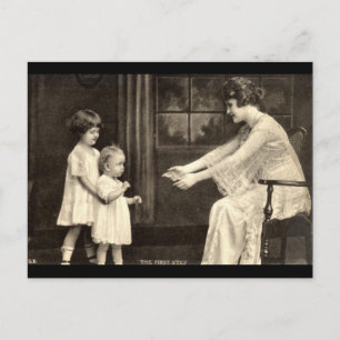 Baby First Steps Vintage 1918 Vykort
