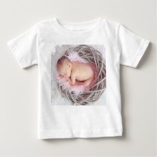 Baby, flicka, nyfödd t shirt