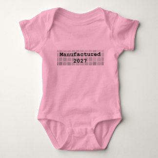 Baby född år 2027 t shirt