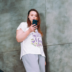 Baby förfaller i maj Lila Blommigt Vattenfärg T Shirt