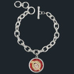 Baby första julcharm Bracelet för Mamma Armband<br><div class="desc">En vacker gåva till det nya Mor! Den här charmbraceletten som hedrar minnet av hennes barn första julhelg kommer att vara en skatt som hon kommer att hålla fast vid för alltid! Det är 100 procent Anpassade så att du kan skräddarsy det till Mamma tastes! Om du behöver hjälp med...</div>