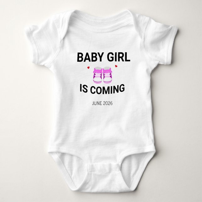 Baby Girl Coming Soon Pink Pregnancy Announcement T Shirt (Framsida)
