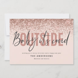 Baby har sin härlighet utanför den roliga julen i