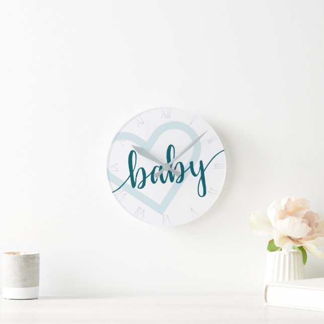 Baby Heart | Teal Mörk Midnight Grönt Flourish Rund Klocka (Hem)