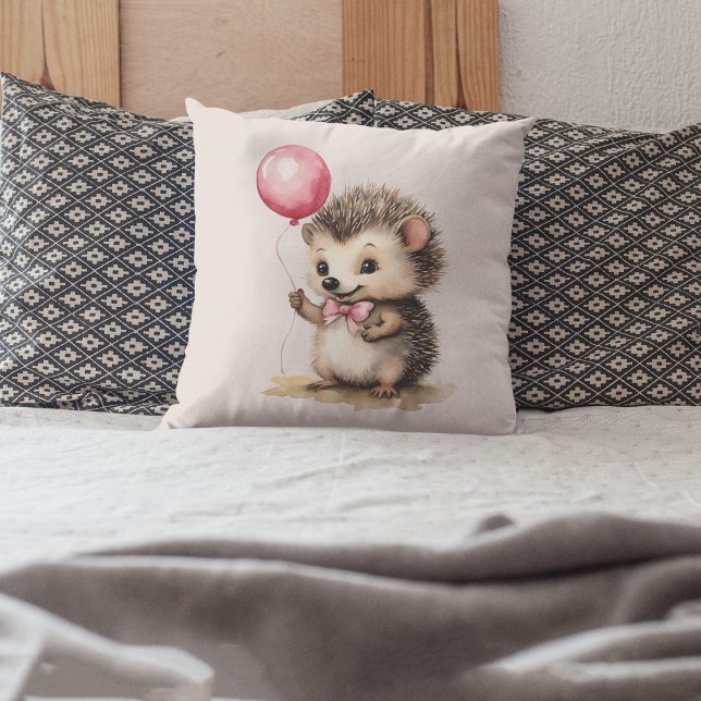 Baby Hedgehog Rosa Balloon Girls Kudde (Skapare uppladdad)