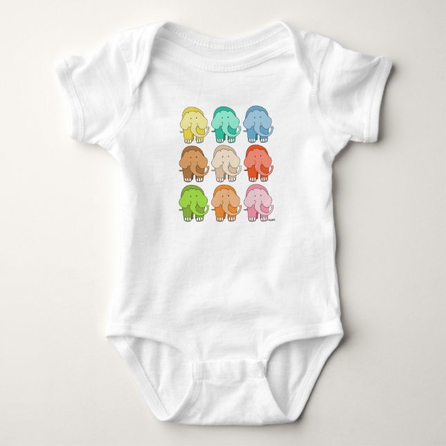Baby Herd of Elephants T Shirt (Framsida)