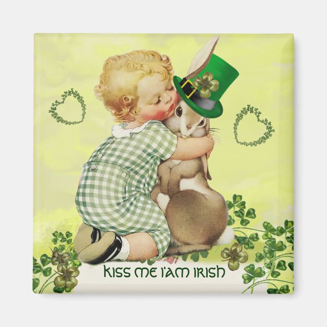BABY HUGGING RABBIT IRISH ST. PATRICK'S DAY PARTY MAGNET (Framsidan)