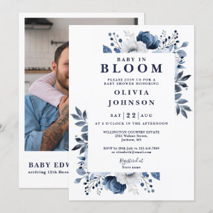 Baby i blå blomning Blå Blommig Foto QR Babykalas Inbjudningar