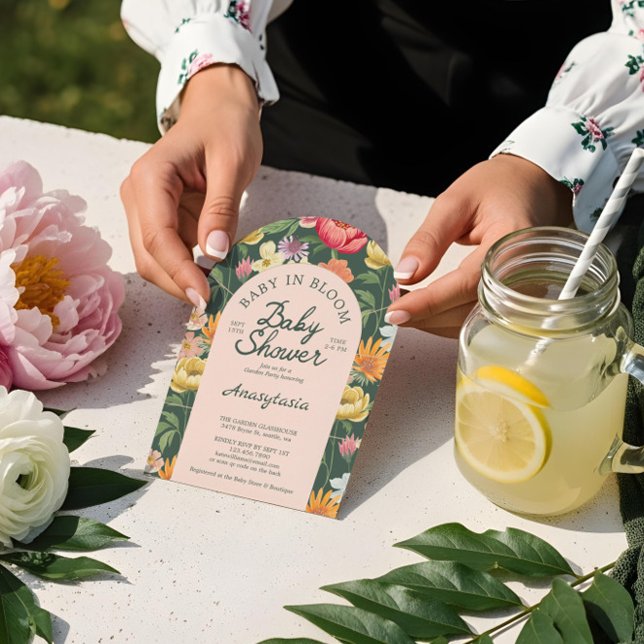 Baby i Bloom Arch Bold Blommigt Garden Baby Shower Inbjudningar (Baby in Bloom Arch Bold Floral Garden Baby Shower Invitation)