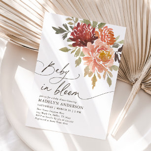 Baby i inbjudan till Blommigten för spädbarn i blo