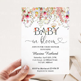 Baby i inbjudan till Wildblommes babykläder i bloo