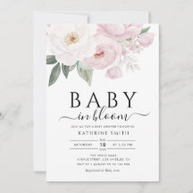 baby i rosa blommigt babydusch i bloom