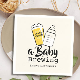 Baby is Brewing Beer Baby Bottle Beige Baby Shower Pappersservett