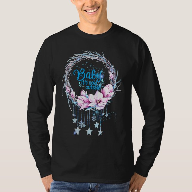 BABY IT'S COLD Winter Christmas Wreath Dream catch T Shirt (Framsida)