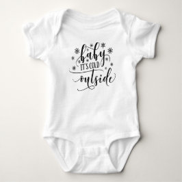 Baby Its Cold Winter Julfirande T Shirt