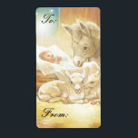 Baby Jesus Nativitet med Lambs och Donkey Gift-Mär Fraktsedel<br><div class="desc">Jag verkligen ville göra en Nativitetsmålning med bara baby djur kring Baby Jesus,  och detta var resultatet. Ett mjukt gyllene ljus omger scenen där Jesus lägger sig i manern,  två baby-lamm har strött framför och en baby-åsna tittar över dem alla.</div>