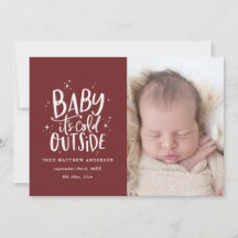 Baby kallet utanför fotofödelseannonsering