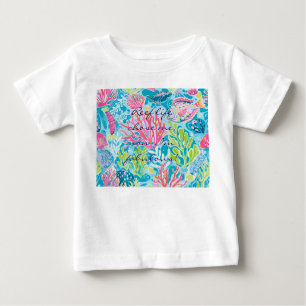 Baby klassisk t-shirt i stilren grafik