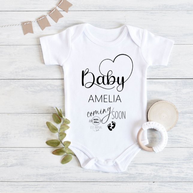Baby kommer snart att meddela Namn Baby-kroppsdräk T Shirt (Cute baby coming soon baby bodysuit)